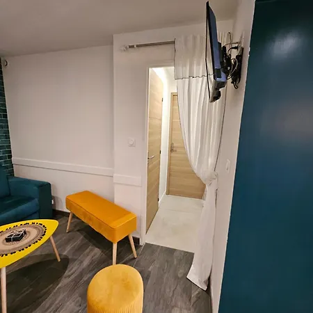 شقة Le Loft Bleu 3 Etoiles 12 Personnes Sablons (Drome)